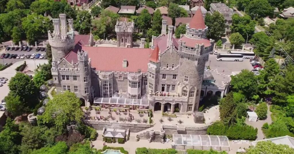 Casa Loma